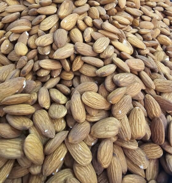 Whole_Almonds