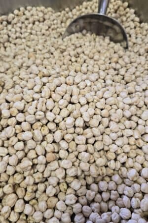 Mexican Chickpeas (Large) - 1 KG - حمّص مكسيكي